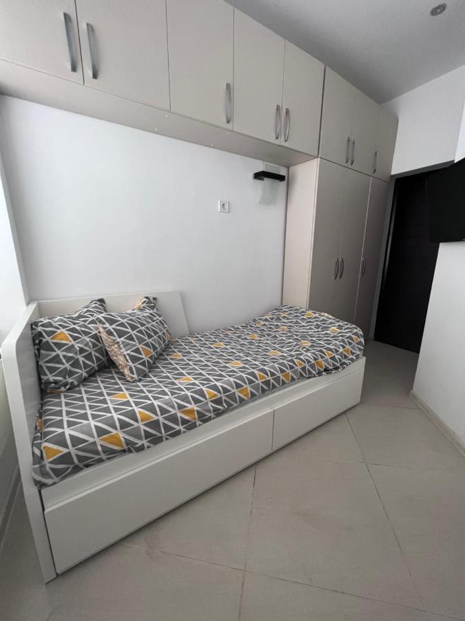 My Place 1 Varna Luaran gambar